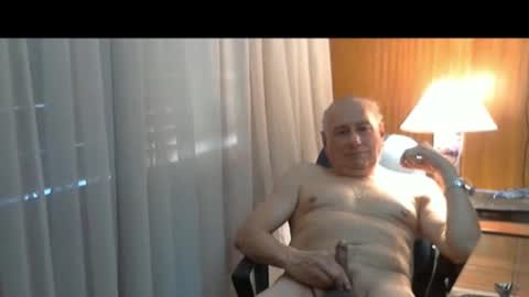 tommylecock online show from March 2, 12:42 am