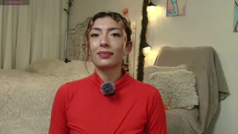 leyla  online show from November 26, 8:55 am