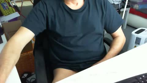 Tom online show from January 7, 12:32 pm