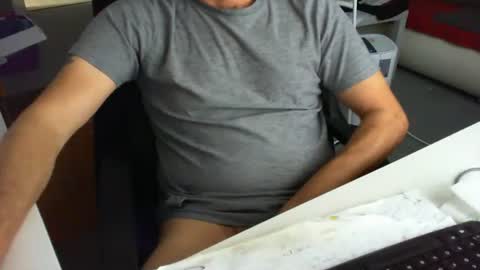 Tom online show from November 6, 1:36 pm