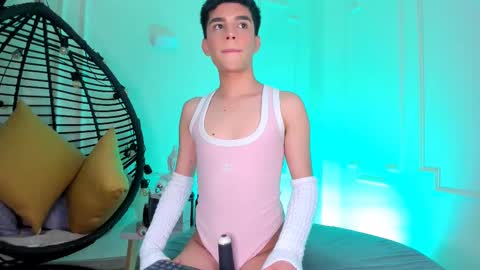 Tonny online show from February 24, 3:44 am