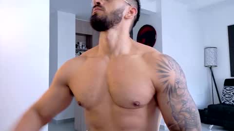 tony muscle1 online show from December 13, 8:26 pm