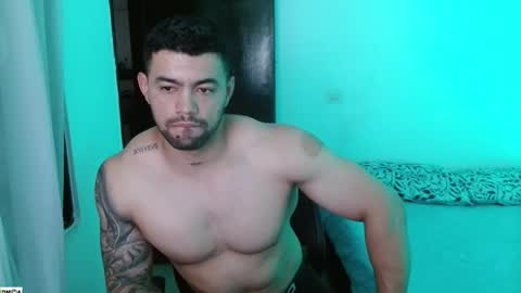 Snapshot of tonyking21 chatting on September 22, 9:08 pm ANTONY online show from September 22, 9:08 pm