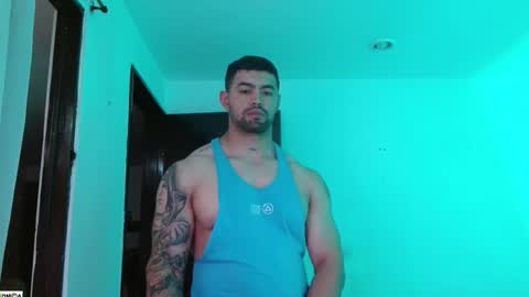 Snapshot of tonyking21 chatting on October 8, 12:18 am ANTONY online show from October 8, 12:18 am