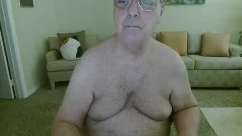 tonysview12000 online show from March 6, 7:57 pm