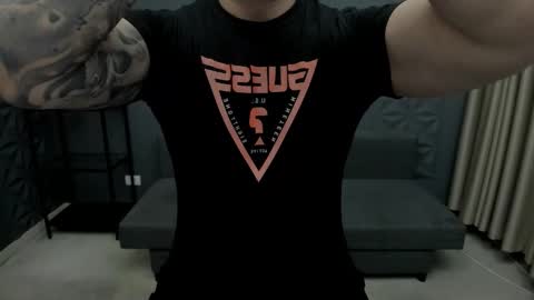 TonyWilcox online show from December 17, 6:42 am