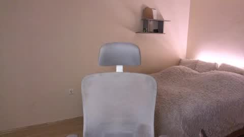 toohornyserj online show from April 17, 8:00 pm