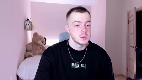 toohornyserj online show from January 13, 8:04 pm