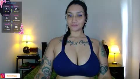 toothyy online show from November 8, 6:33 pm