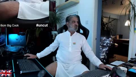 topalphaboss online show from November 15, 4:41 pm