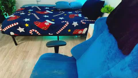 topcranberry online show from March 13, 5:33 am