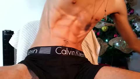 Enzo Moretti online show from November 28, 1:57 am