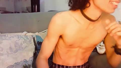 Snapshot of torino_19 chatting on October 6, 8:59 pm Enzo Moretti online show from October 6, 8:59 pm