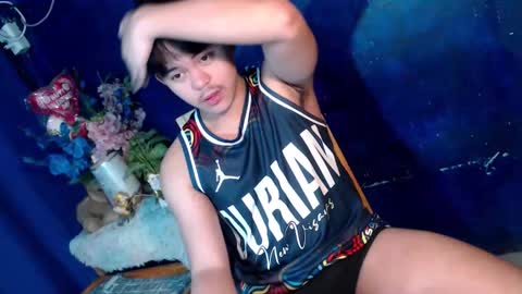 Toshiro online show from October 9, 6:02 pm