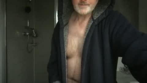 Archibald Leach online show from December 7, 1:24 pm