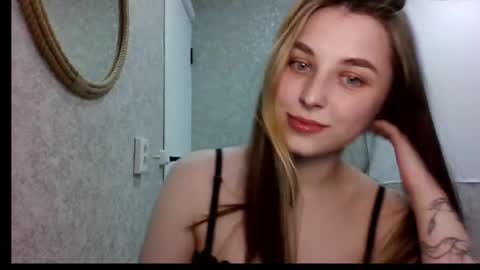 touch_and_run online show from April 14, 6:33 pm