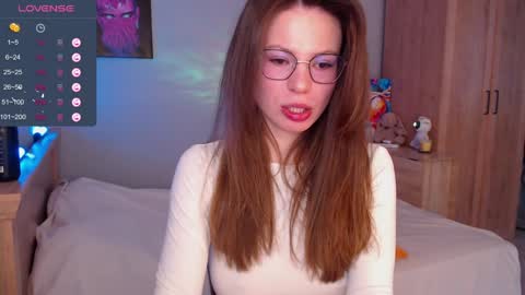 toxkiss online show from February 3, 11:09 am