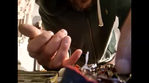 trackisback online show from March 6, 4:44 am