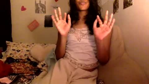 transamoure online show from January 14, 6:32 am