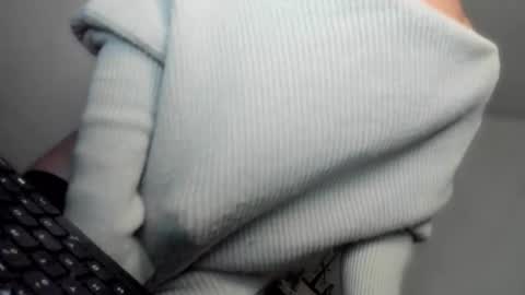 ALMIGHTY GODDESS VALENTINA online show from May 13, 9:46 pm