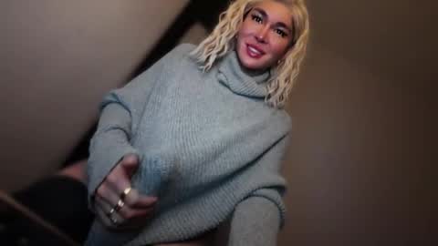 ALMIGHTY GODDESS VALENTINA online show from November 24, 6:06 pm