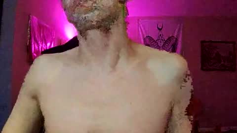 travmcnasty online show from December 18, 2:45 pm