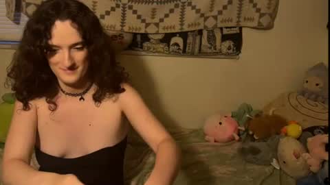 treecups online show from July 13, 1:20 am