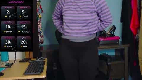 TreeJeanne online show from December 22, 9:32 pm