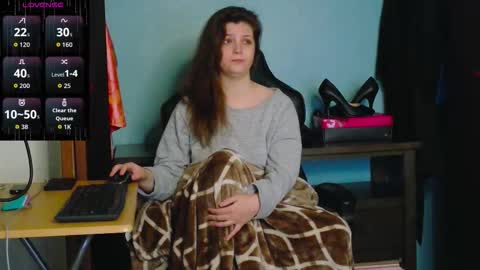 Snapshot of treejeanne chatting on October 22, 12:18 pm TreeJeanne online show from October 22, 12:18 pm