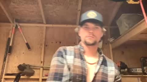 treeman817 online show from June 17, 1:43 am
