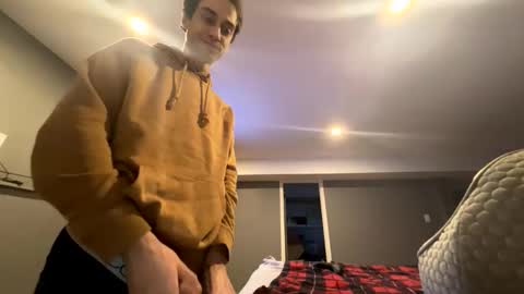 trenttaylor101sexmaster online show from January 10, 11:26 am