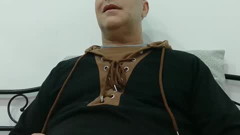 trevido4u online show from April 23, 2:41 am