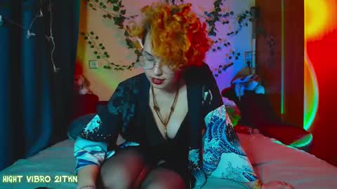 trickykitsune online show from March 6, 2:51 pm