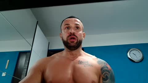 tridentmuscles online show from March 9, 8:21 pm