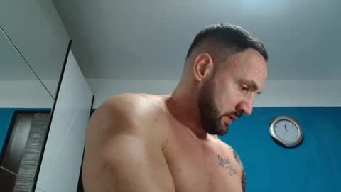 tridentmuscles online show from February 28, 9:55 pm