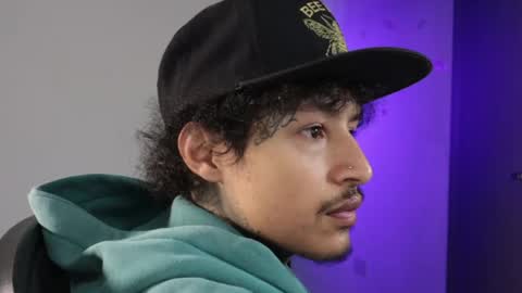 - trieone online show from April 21, 4:14 pm