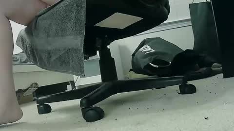 trinaindrag online show from December 31, 1:57 am