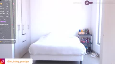 Snapshot of trinity_prestige chatting on December 13, 3:00 pm TRINITY online show from December 13, 3:00 pm