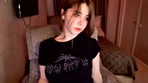 tripleprinces online show from October 14, 5:16 pm