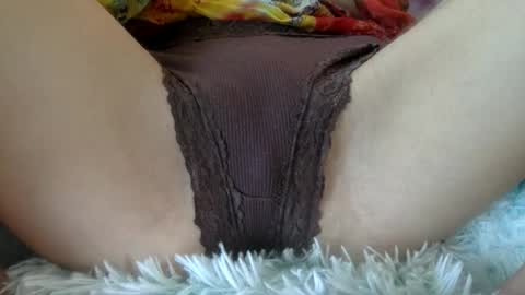 trippybb222 online show from March 9, 3:05 pm