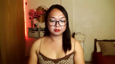 trisha online show from February 1, 2:19 am