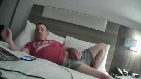 tristonr1986 online show from April 24, 9:33 am