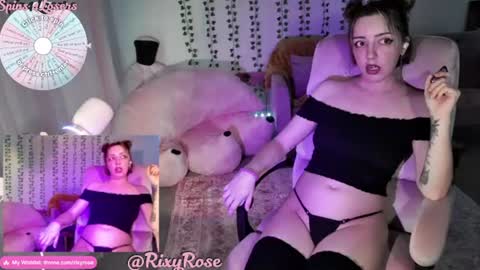 RixyRose online show from July 19, 11:35 am