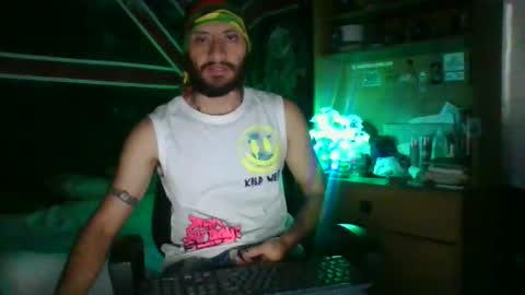 Andrew online show from December 3, 3:37 am