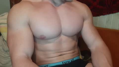 Troncq online show from February 13, 9:51 am