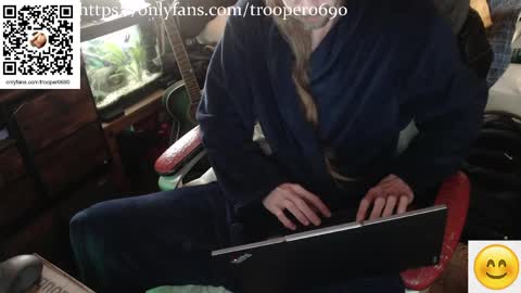 trooper0690 online show from March 2, 12:56 pm