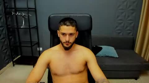 TroyWade online show from July 14, 4:50 am