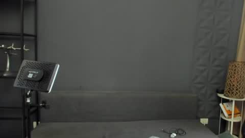 TroyWade online show from June 15, 4:26 am