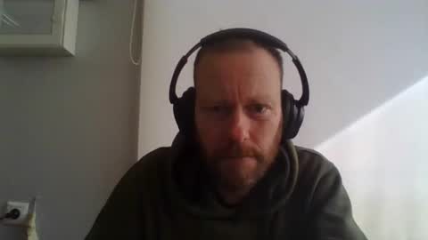 eros online show from March 5, 7:39 am