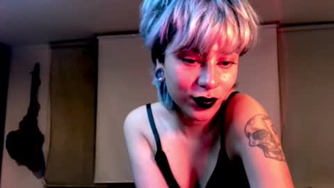 Cait online show from February 14, 3:22 am